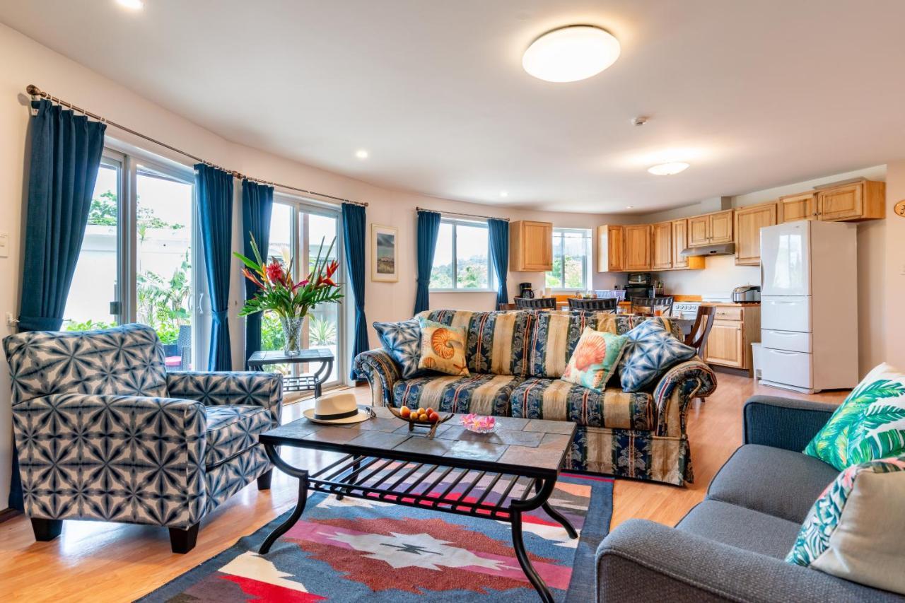 Island Breeze Appartement Onna Buitenkant foto