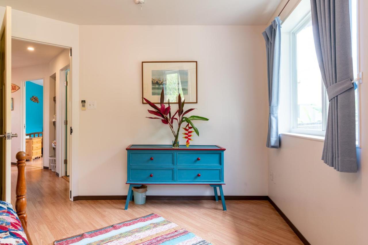 Island Breeze Appartement Onna Buitenkant foto