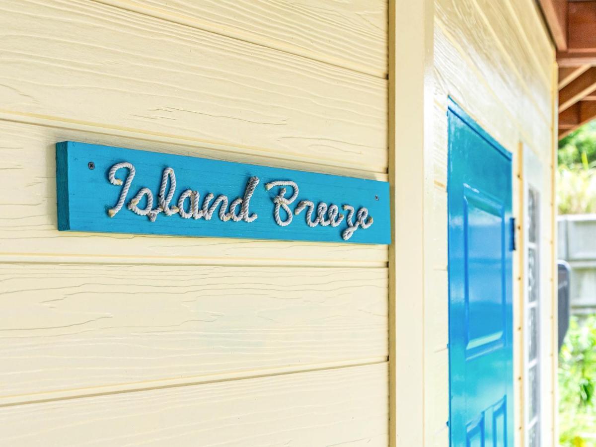 Island Breeze Appartement Onna Buitenkant foto
