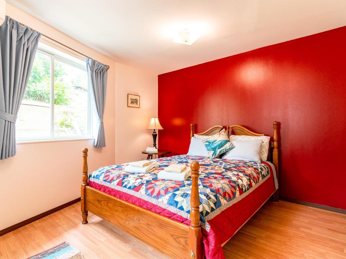 Island Breeze Appartement Onna Buitenkant foto